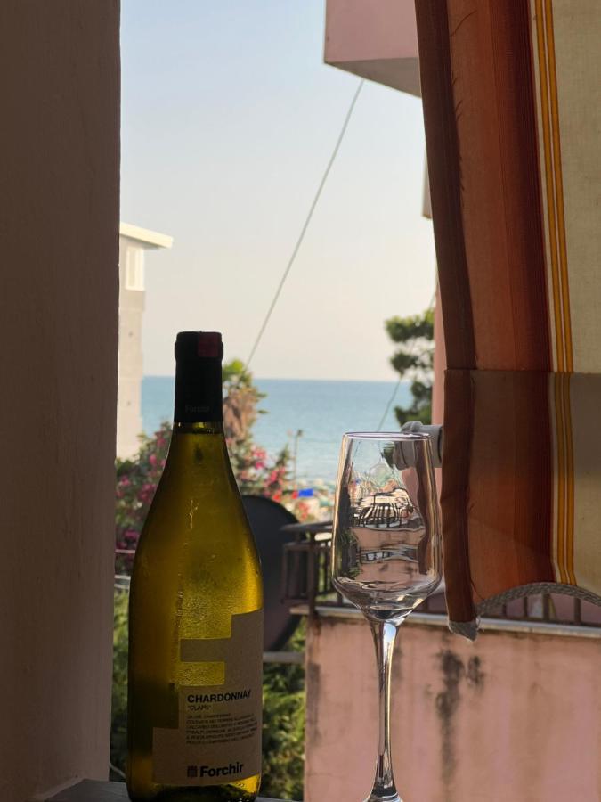 Sea View Apartamento Durrës Exterior foto